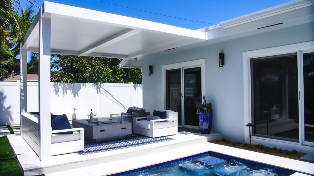 Azenco moder pergola that can hold solar panel roof.