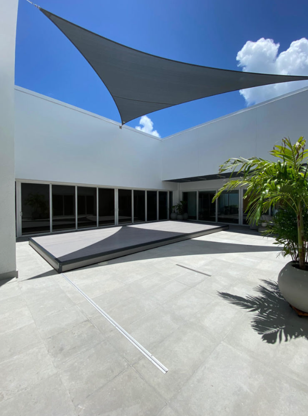 S-LIDE pool deck by Azenco