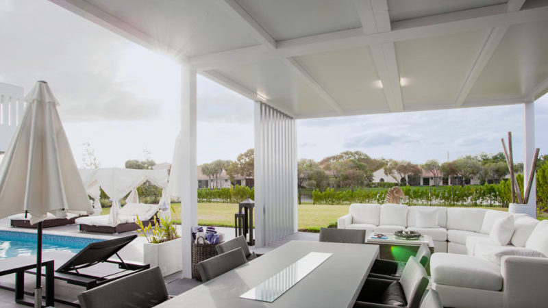 Fixed pergola roof ideal to install soalr panels
