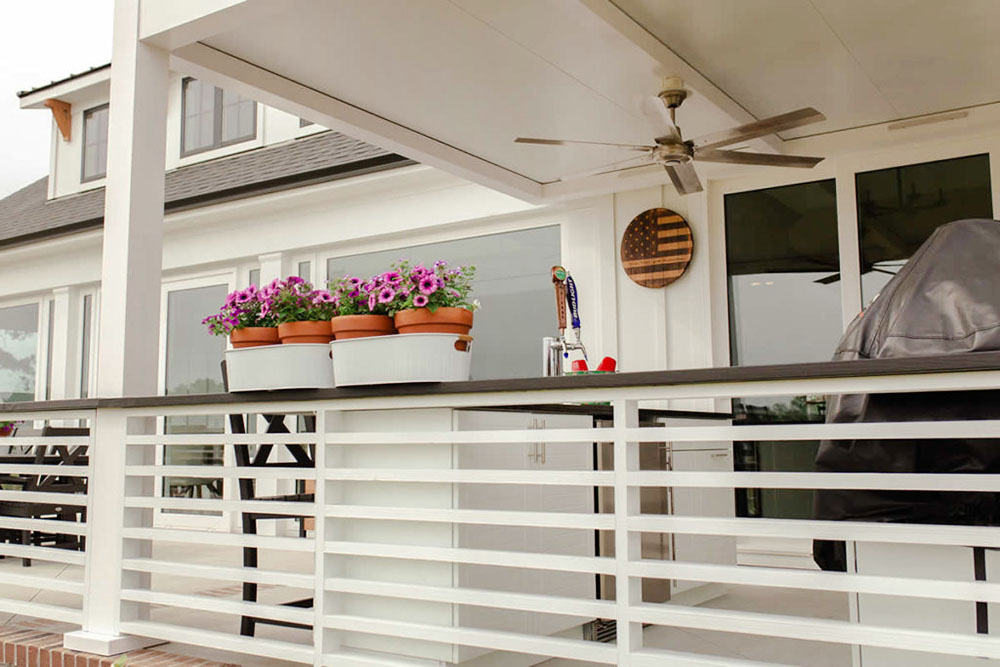 full roof pergola style with outdoor kitchen