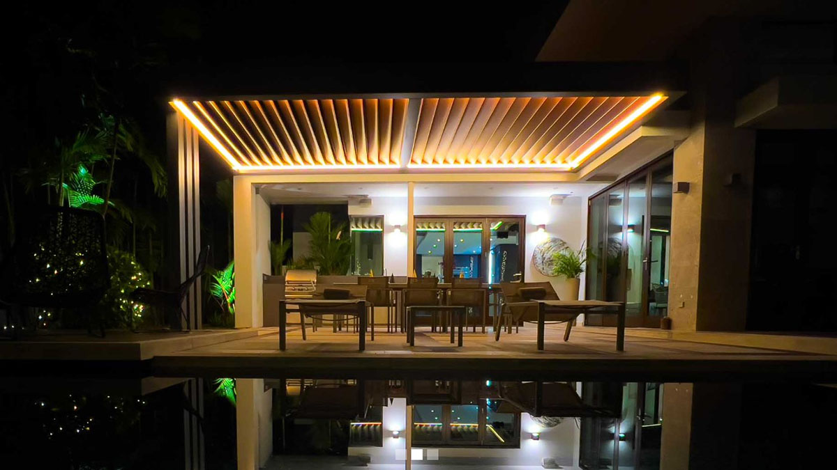 Luxury Outdoor Kitchen in Puerto Rico - Estancia de Torrimar - Pergola Azenco