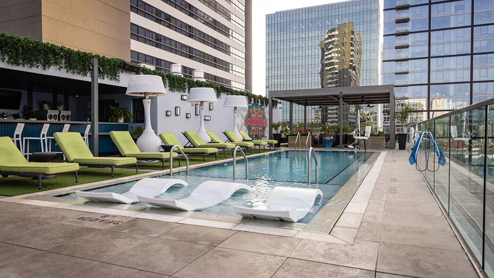 Pool pergola - Hotel Holston - Nashville, TN