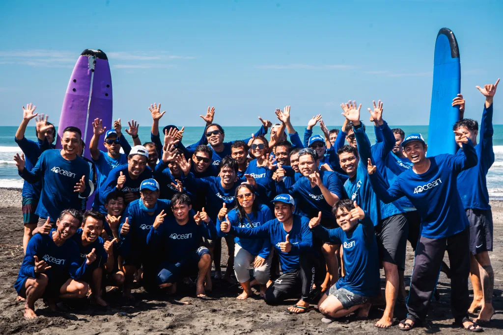 4ocean cleanup crew