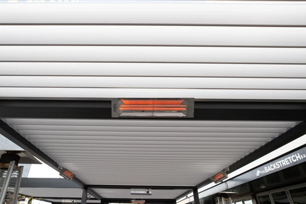 commercial black r-blade with heaters